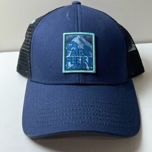 Men’s Smartwool Go Far Feel Good Front Patch Logo Blue Trucker Hat EUC Outdoors